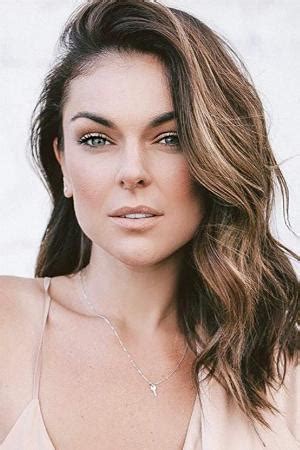 serinda swan nude|Serinda Swan nude leaked and sexy (144 pics – 7 videos).